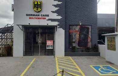 Imagem: O depósito possui 2 Vagas na garagem, 58m² de Área e está