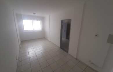 Imagem 2: APTO- 1 DORM- GARAGEM - CENTRO