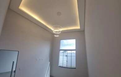 Imagem: A casa possui 3 Dormitórios, 2 Banheiros, 108m² de Área e