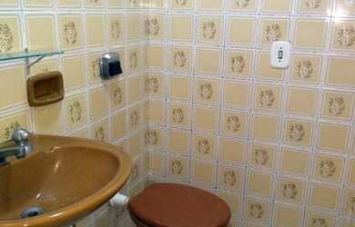 Imagem: A kitnet possui 1 Dormitório, 1 Banheiro, 1 Vaga na garagem