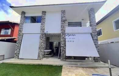 Imagem: A casa em condomínio possui 4 Dormitórios, 4 Banheiros, 3