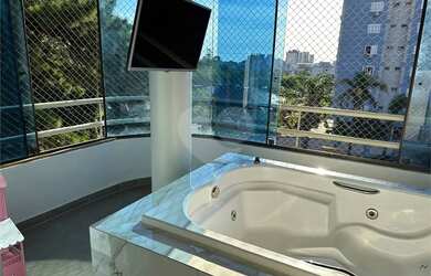 Imagem: O apartamento possui 2 Dormitórios, 3 Banheiros, 2 Vagas na