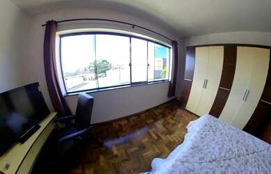 Imagem 2: Aluga-se quartos para MOÇAS. Centro