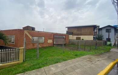 Imagem: O terreno possui 300m² de Área e está localizado em Canela