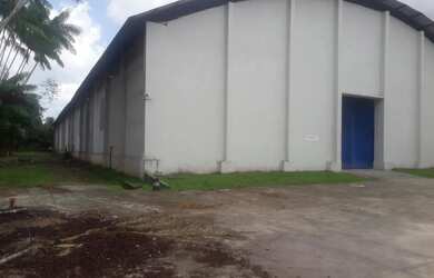 Imagem 2: Alugo Galpão. 1.400m² de Áreae5 Vagas na garagem