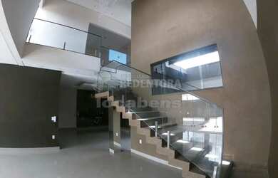 Imagem 15: Sobrado localizado no Setvalley com 3 dormitórios sendo 2 tipo apartamento