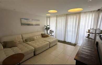 Imagem 15: Deslumbrante imóvel com vista mar