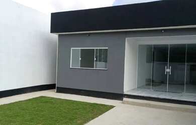 Imagem: A casa em condomínio possui 3 Dormitórios, 3 Banheiros, 2