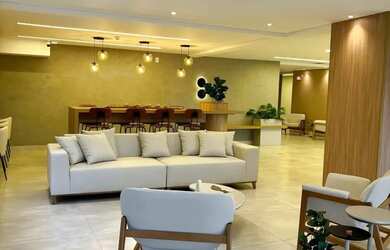 Imagem: O apartamento possui 4 Dormitórios, 5 Banheiros e 256m² de