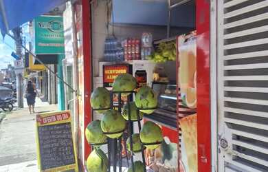 Imagem: O depósito possui 4 Vagas na garagem e 100m² de Área e está