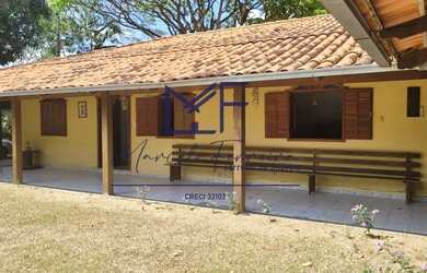 Imagem: A fazenda à venda possui e está localizado em Florestal