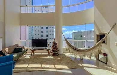 Imagem 6: Duplex com 3 suítes a venda no Ed. Palazzo Del Mare