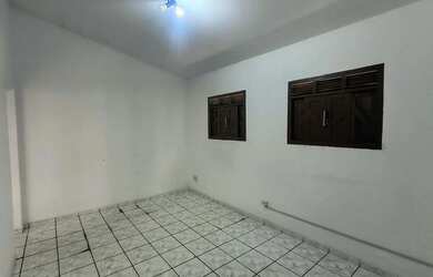 Imagem: O apartamento possui 3 Dormitórios, 2 Banheiros e 56m² de