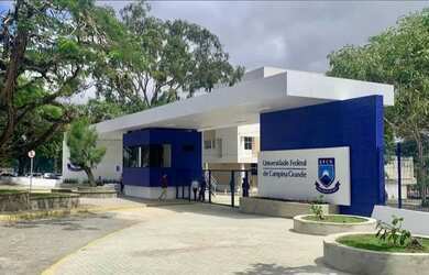 Imagem: O quarto e está localizado em Universitário, Campina Grande