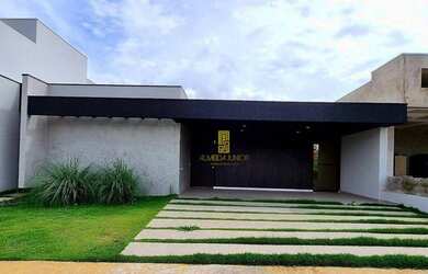 Imagem: A casa em condomínio possui 3 Dormitórios, 4 Banheiros, 4