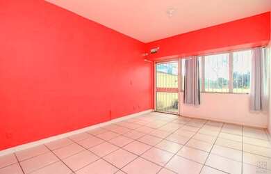 Imagem: O depósito possui 76m² de Área e está localizado em Floresta