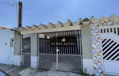 Imagem: A casa em condomínio possui 2 Dormitórios, 1 Banheiro, 2 Vagas