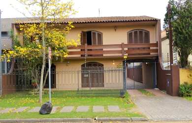 Imagem 2: Residência ampla em localização estratégica no Água Verde