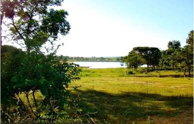 Imagem: A fazenda possui 39.790.000m² de Área e está localizado