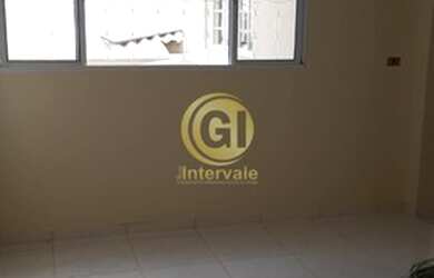 Imagem: A casa possui 3 Dormitórios, 1 Banheiro, 5 Vagas na garagem