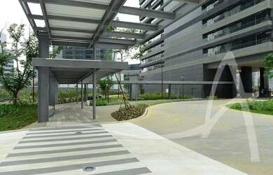 Imagem: O depósito possui 2 Vagas na garagem, 40m² de Área e está