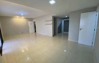 Imagem: O apartamento possui 2 Dormitórios, 3 Banheiros, 2 Vagas na