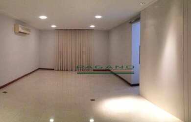 Imagem: O apartamento na cobertura possui 4 Dormitórios, 5 Banheiros