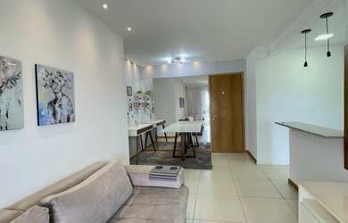 Imagem: O apartamento possui 2 Dormitórios, 2 Banheiros, 1 Vaga na