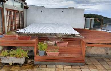 Imagem 10: Maravilhosa cobertura, em frente a praia da bica VP