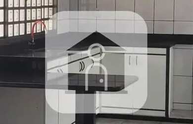 Imagem: A casa para alugar possui 3 Dormitórios, 3 Banheiros, 5 Vagas