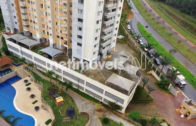 Imagem: O apartamento possui 3 Dormitórios, 2 Banheiros, 2 Vagas na