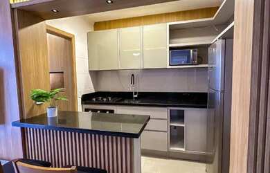 Imagem 5: Apartamento a venda mobiliado e decorado, junto a praças de lazer e a poucos metros do mar