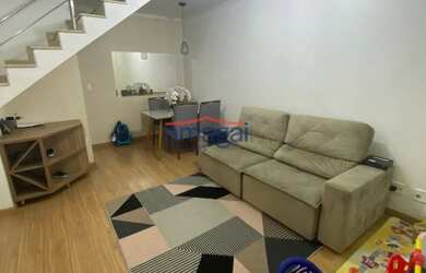 Imagem: A casa possui 2 Dormitórios, 2 Banheiros, 2 Vagas na garagem