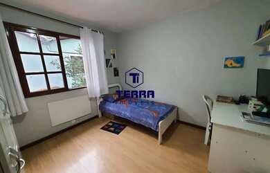 Imagem 9: Casa em Maria Paula, com piscina privativa, dentro de um pequeno condomínio