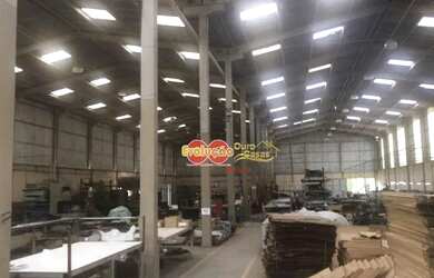 Imagem: O depósito possui 2.750m² de Área e está localizado em