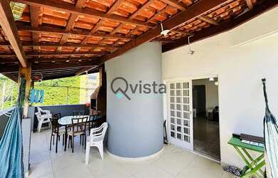 Imagem 2: Cobertura à venda na Pitangueiras no Guarujá, SP QVista Inteligência...