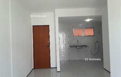Imagem 3: Apartamento em Messejana com 2 suítes, varanda e 2 vagas de garagem
