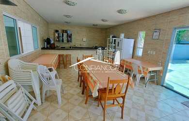 Imagem 3: Casa com piscina à venda em Guaratuba, PR Confiancce Imóveis