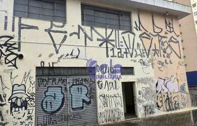 Imagem: O depósito possui 600m² de Área e está localizado em Vila