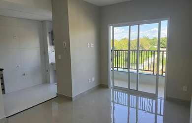 Imagem: O apartamento possui 3 Dormitórios, 2 Banheiros, 2 Vagas na