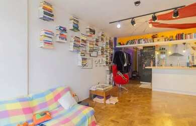 Imagem: O apartamento possui 3 Dormitórios, 2 Banheiros, 1 Vaga na