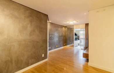 Imagem: O apartamento possui 3 Dormitórios, 2 Banheiros, 2 Vagas na