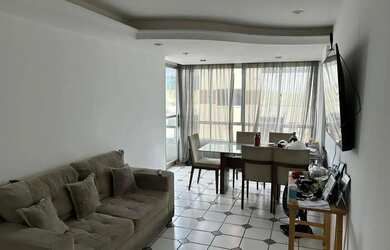 Imagem: O apartamento possui 3 Dormitórios, 2 Banheiros, 1 Vaga na