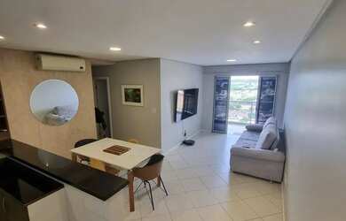 Imagem: O apartamento possui 3 Dormitórios, 1 Banheiro, 2 Vagas na