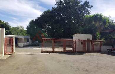 Imagem: O depósito possui 2.500m² de Área e está localizado em