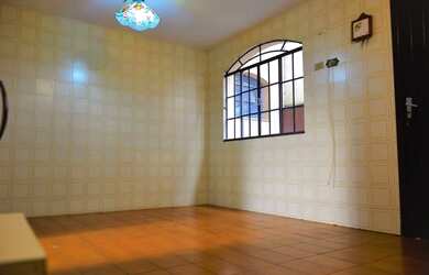 Imagem 8: Residência ampla em localização estratégica no Água Verde