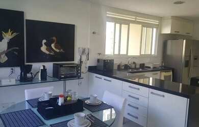 Imagem 9: Casa Alto Padrão no Condomínio Santa Mônica Jardins na Barra da Tijuca