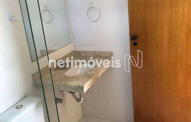 Imagem: O apartamento possui 3 Dormitórios, 3 Banheiros, 2 Vagas na