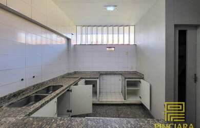 Imagem 13: Casa com 7 quartos, 282 m² - venda por R$ 1.500.000 ou aluguel por R$ 6.842/mês - Santa Ro