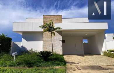 Imagem: A casa em condomínio possui 3 Dormitórios, 3 Banheiros, 4